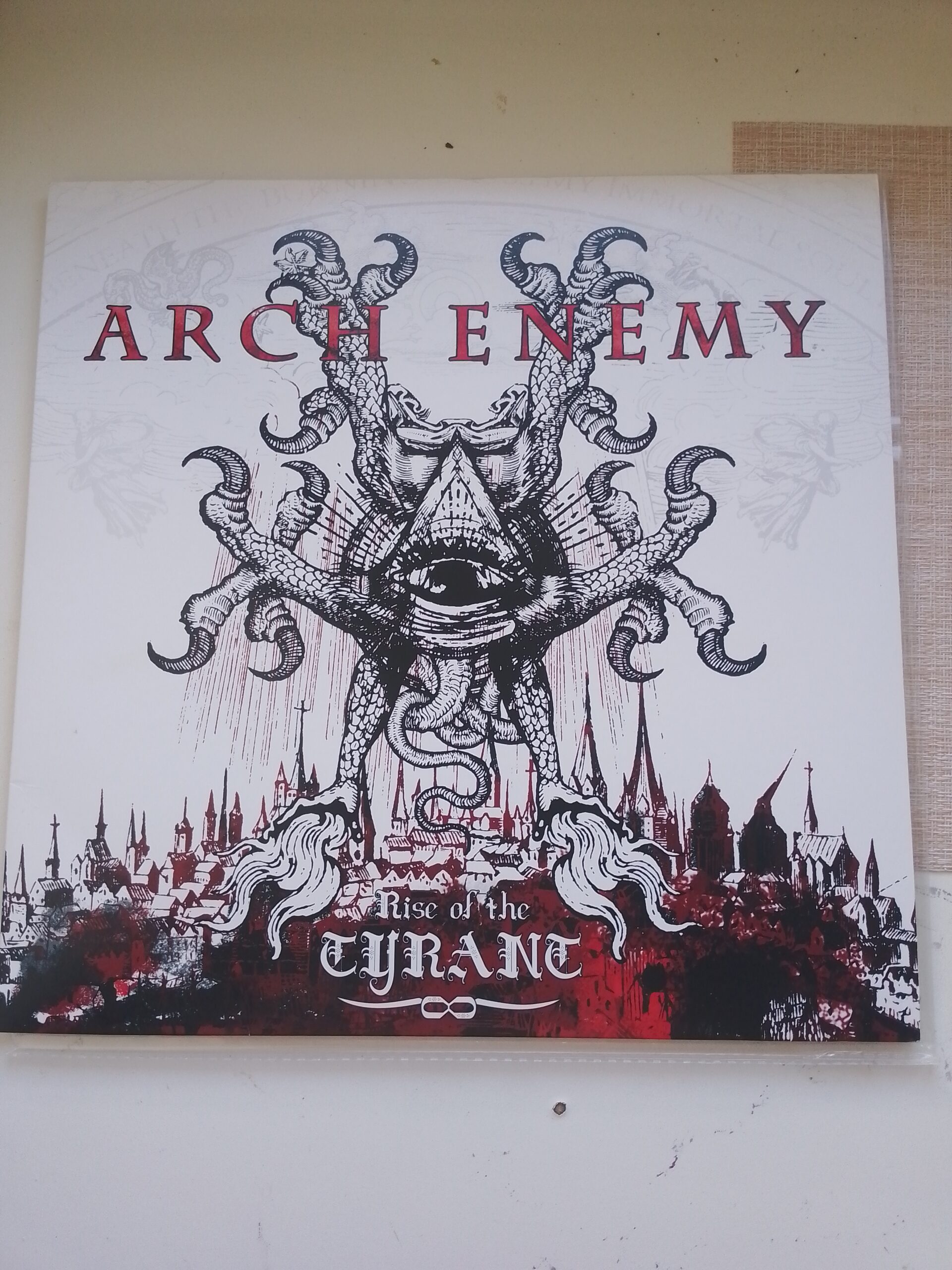 Arch Enemy - Rise of The Tyrant