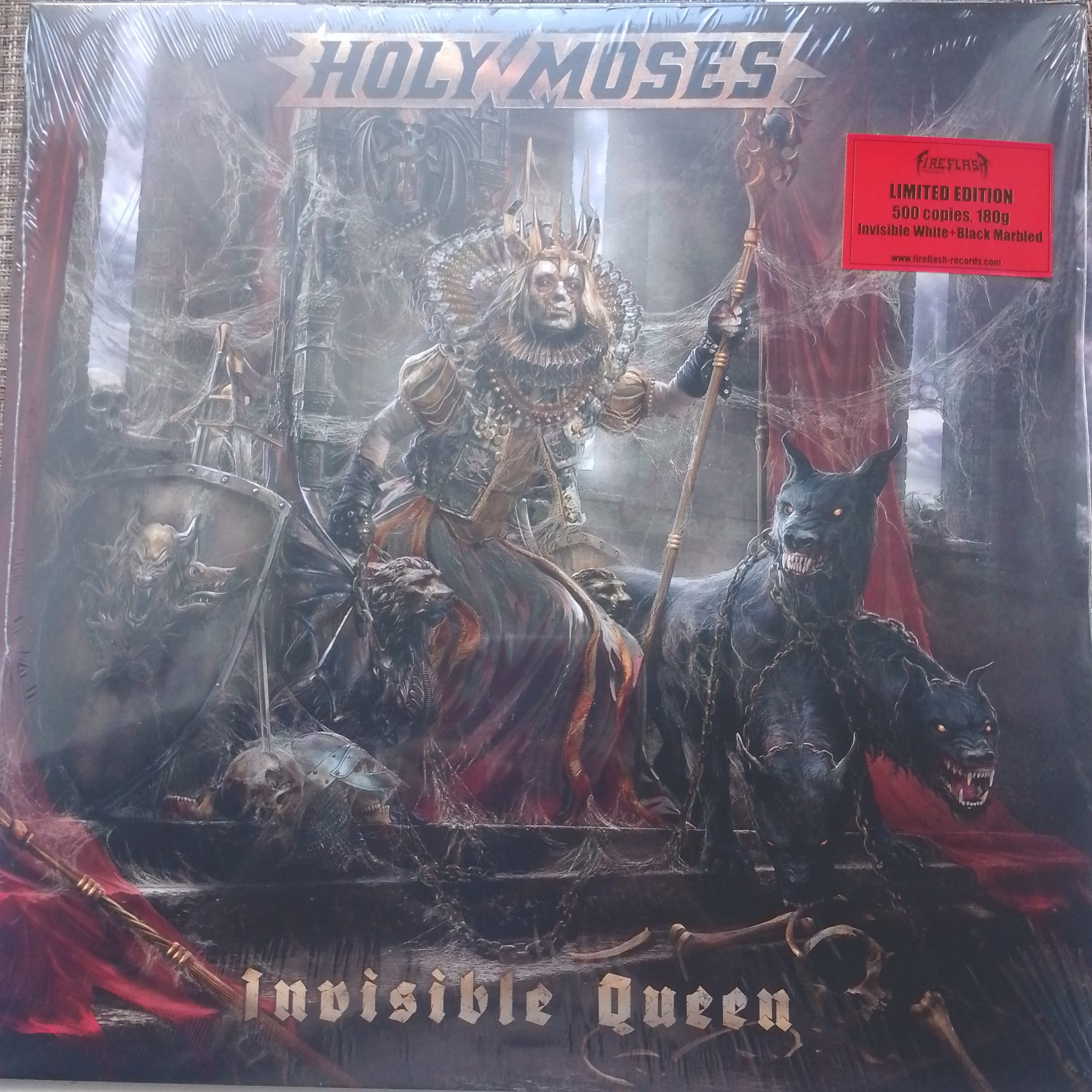 Holy Moses – Invisible Queen