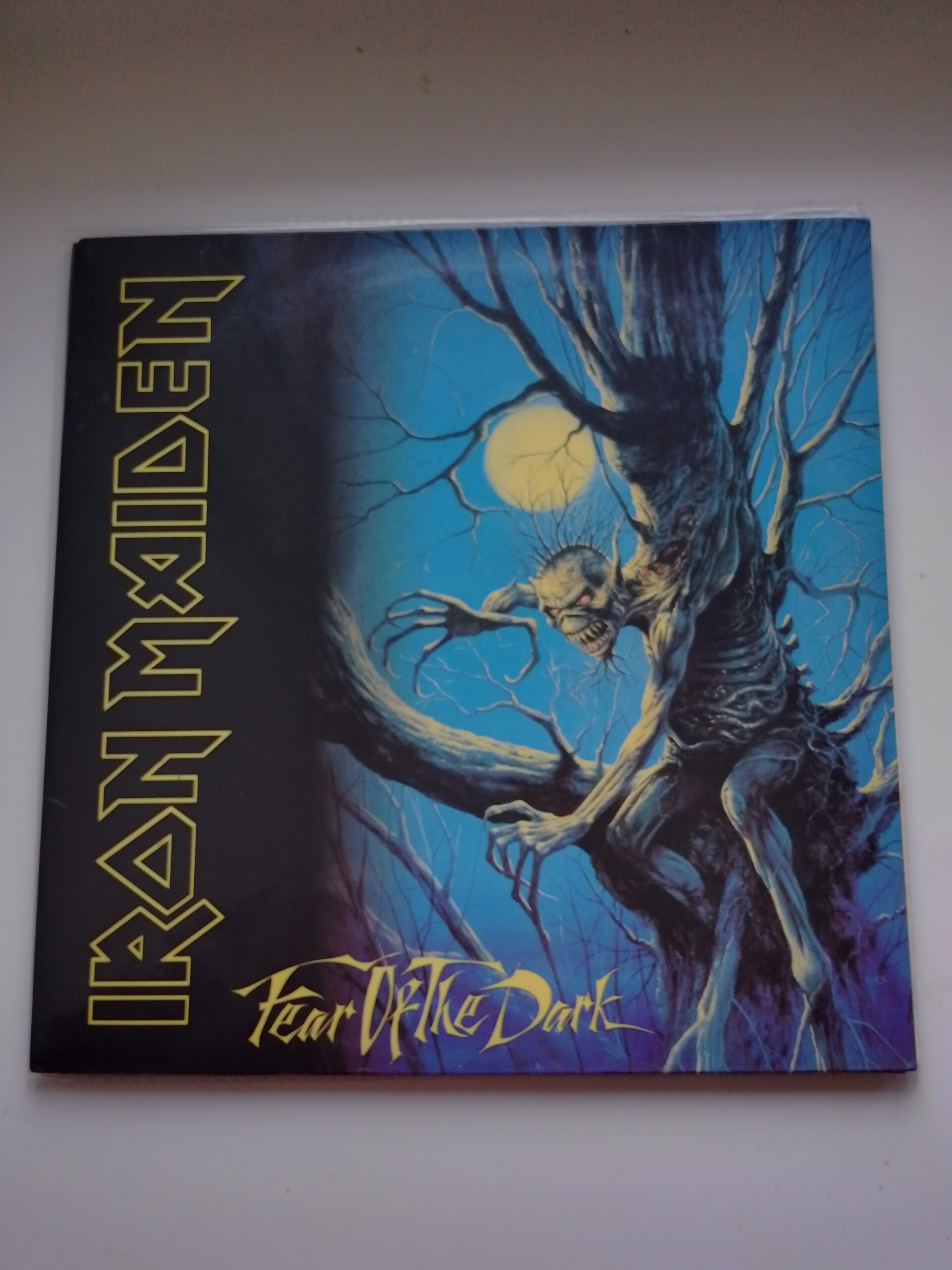 Iron Maiden - Fear Of The Dark
